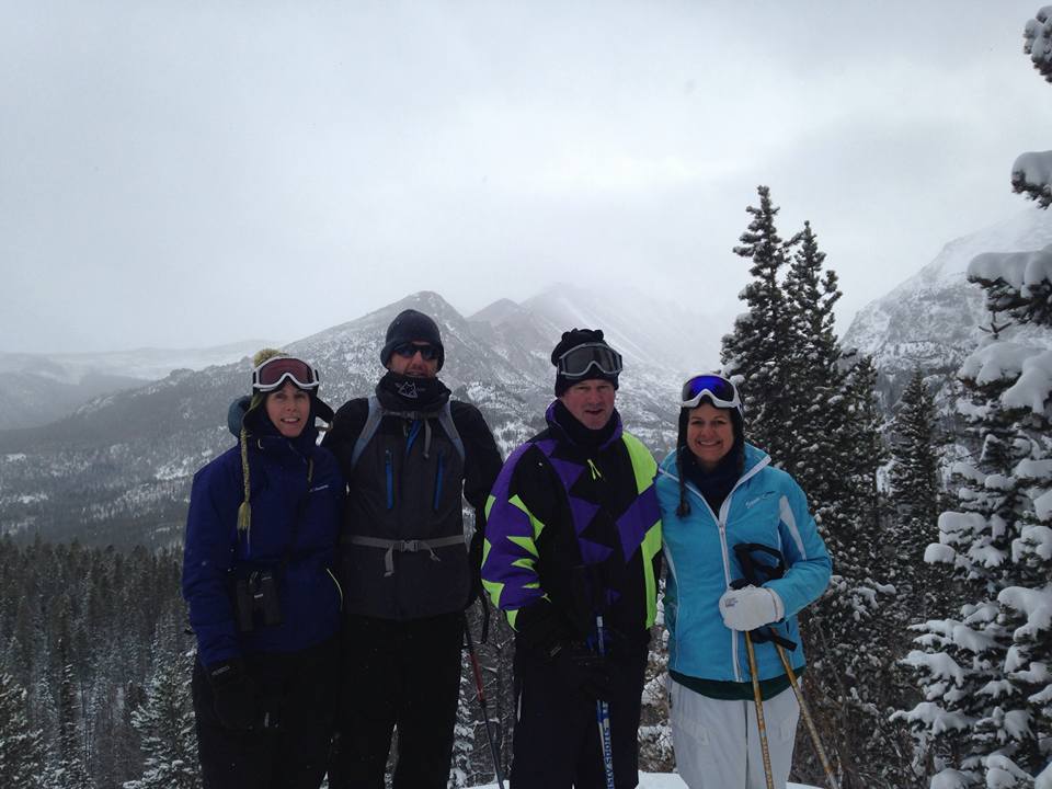 Jessica, David, Scott and Valerie snowshoe in Rocky Mountain National Park
